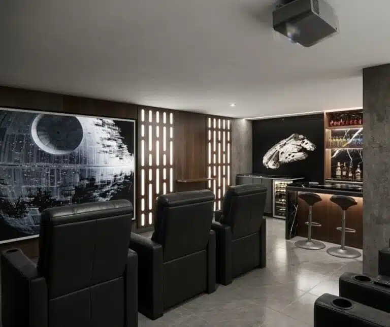 Remodelación de casa, con sala de Cine
